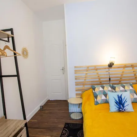 Vakantiehuis Maison De Charme Avec Jardin, Activites De Plein Air Et Proche Sites Touristiques - Fr-1-616-333
